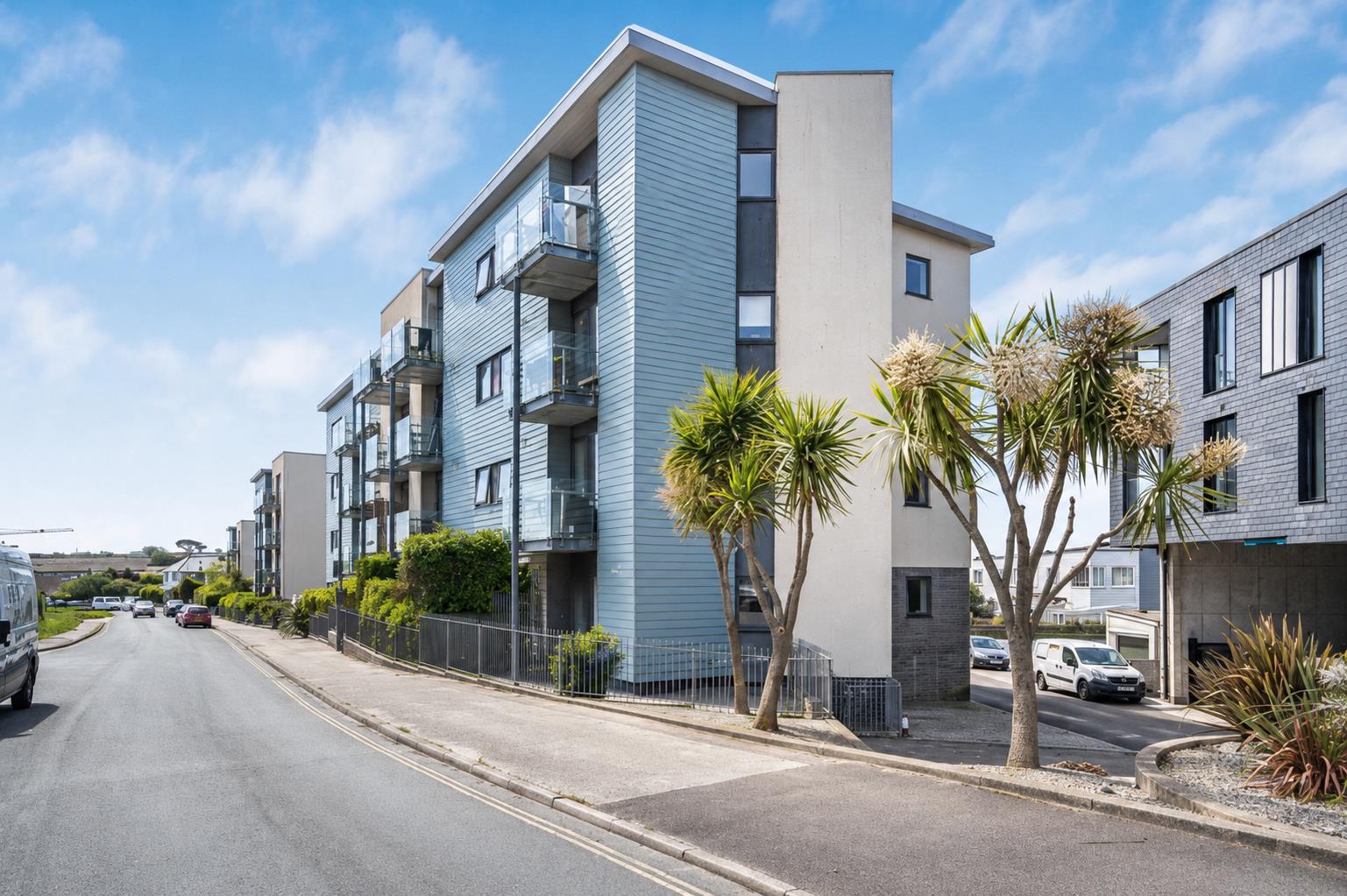 Pentire Crescent, Newquay photo - 1